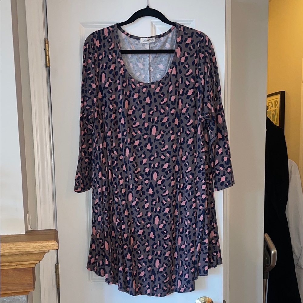 Larace Pink and Gray Leopard Print Swing Tunic
